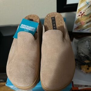 Vista Skye platform clogs by Reef